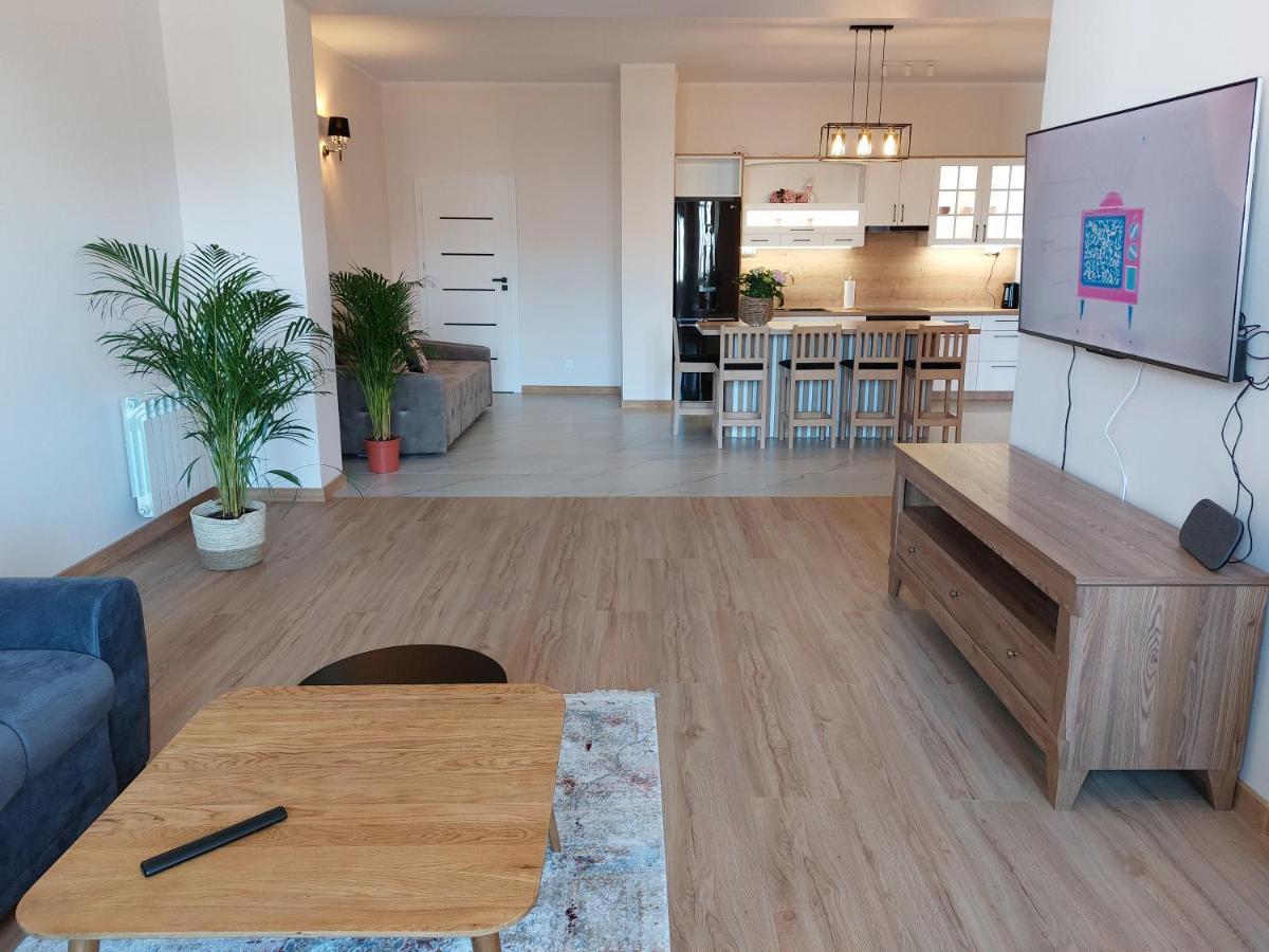 Apartment Apartament Przy Jeziorku Magistrackim *