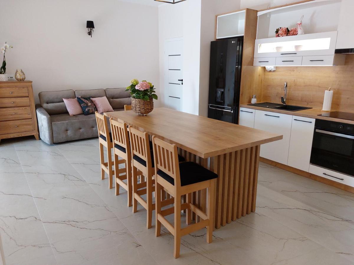Apartament Przy Jeziorku Magistrackim *